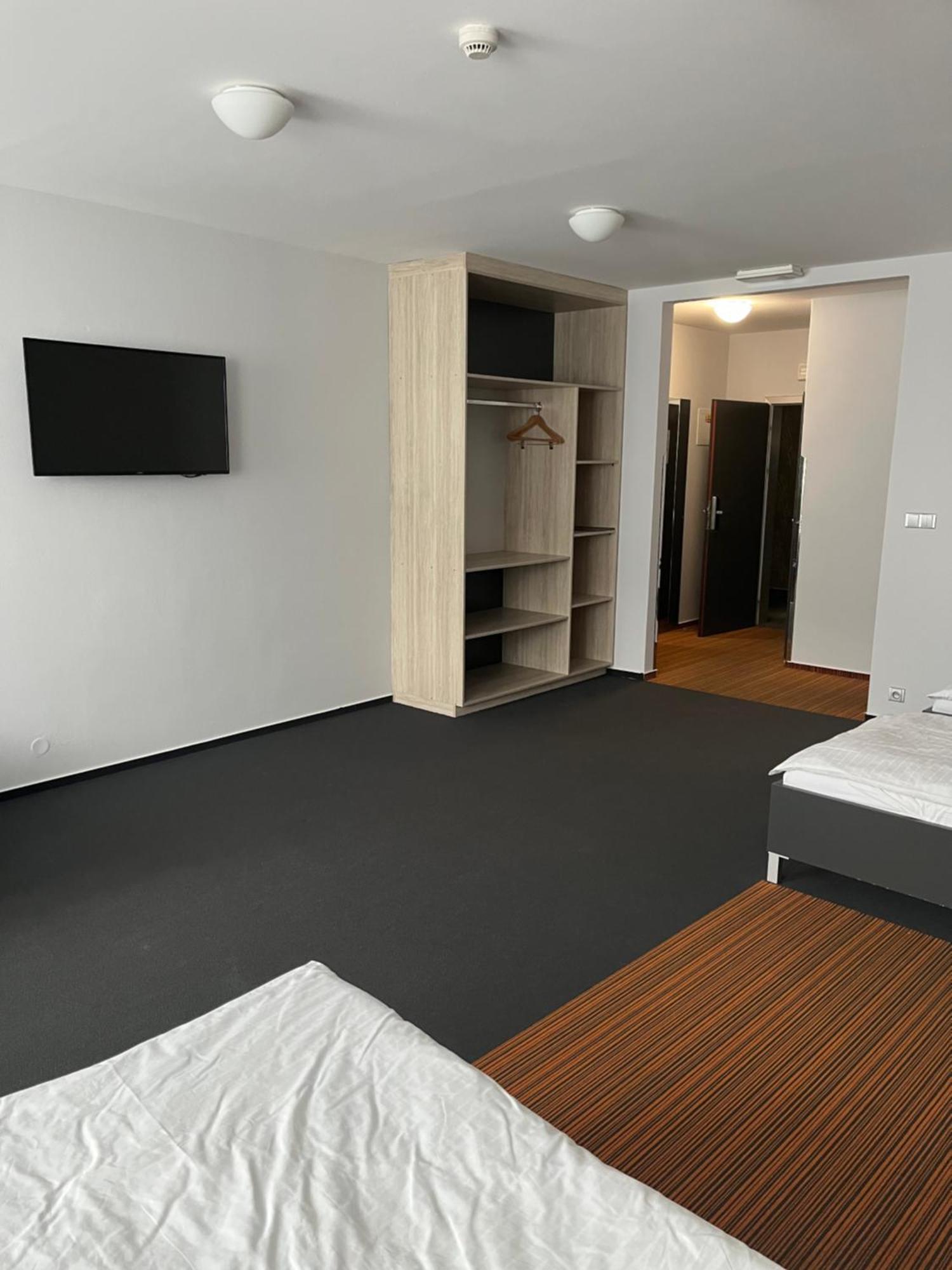 Buly Aréna Hotel 3*